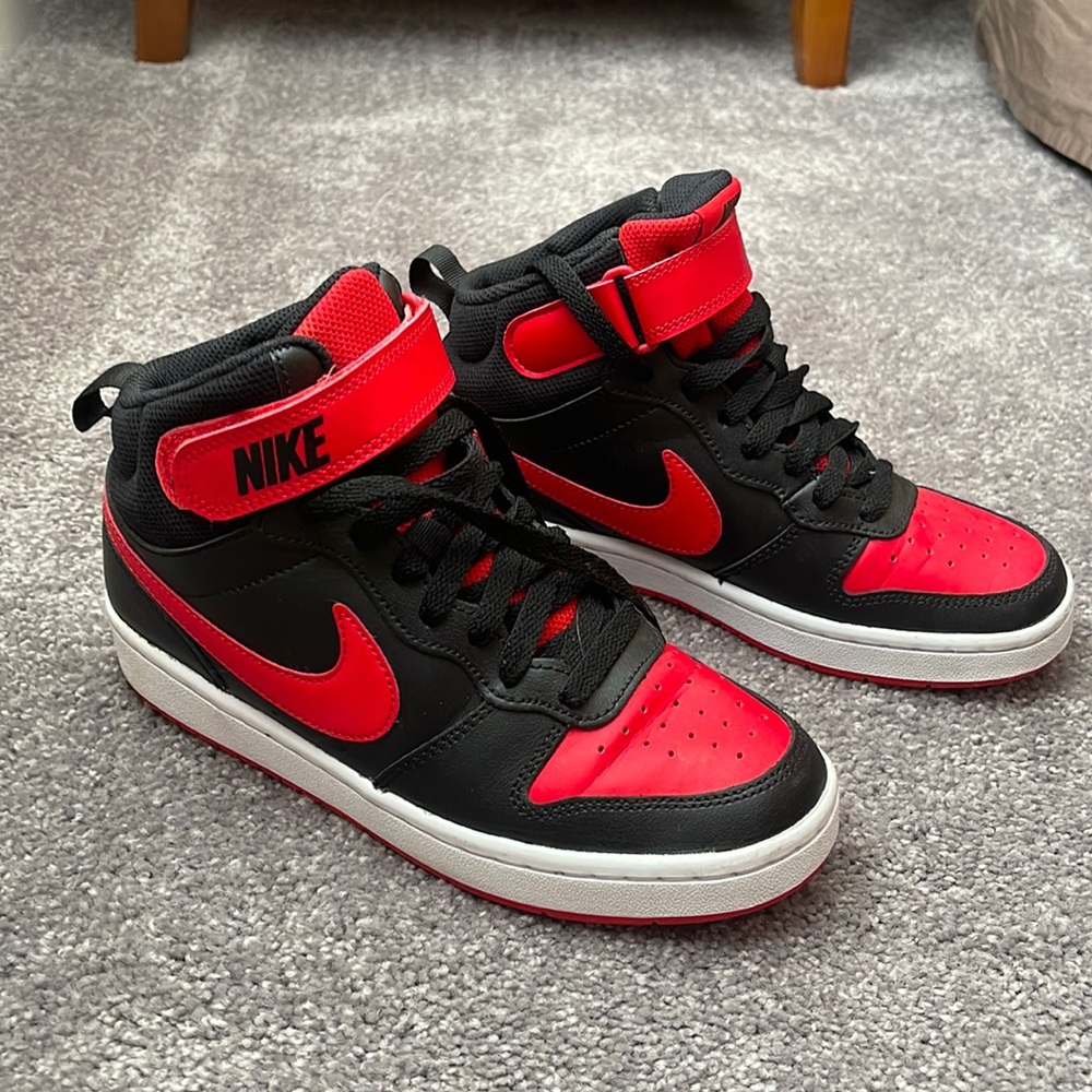 Nike shoes